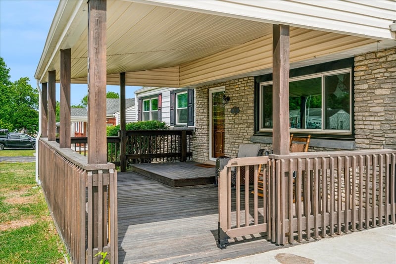 805 Wildwood Ave, Lebanon, TN 37087