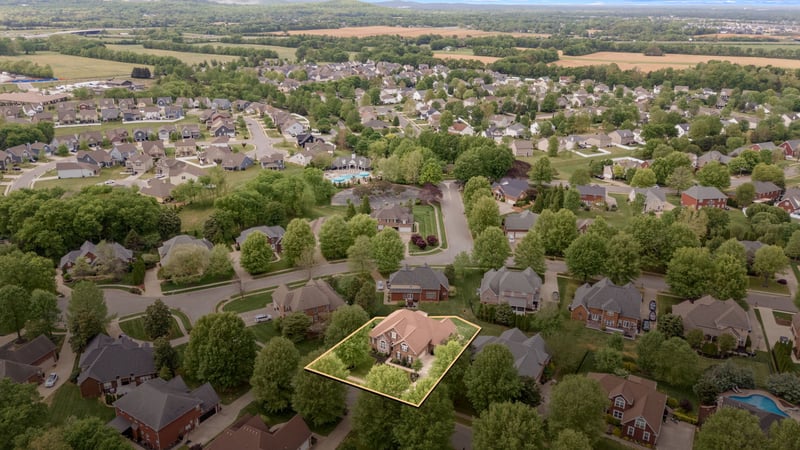 5726 Colchester Ct, Murfreesboro, TN 37128