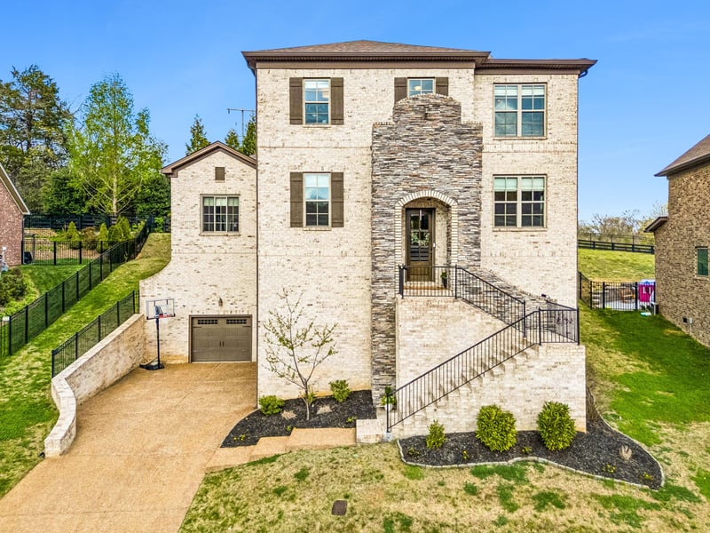 7113 Natchez Pointe Pl, Nashville, TN 37221