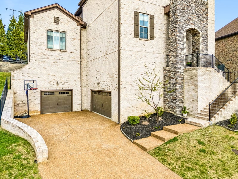 7113 Natchez Pointe Pl, Nashville, TN 37221