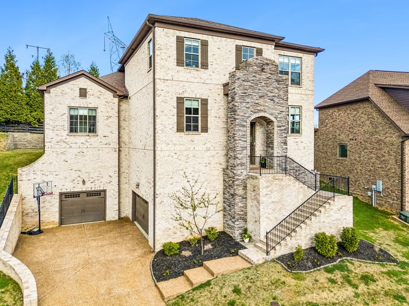 7113 Natchez Pointe Pl, Nashville, TN 37221