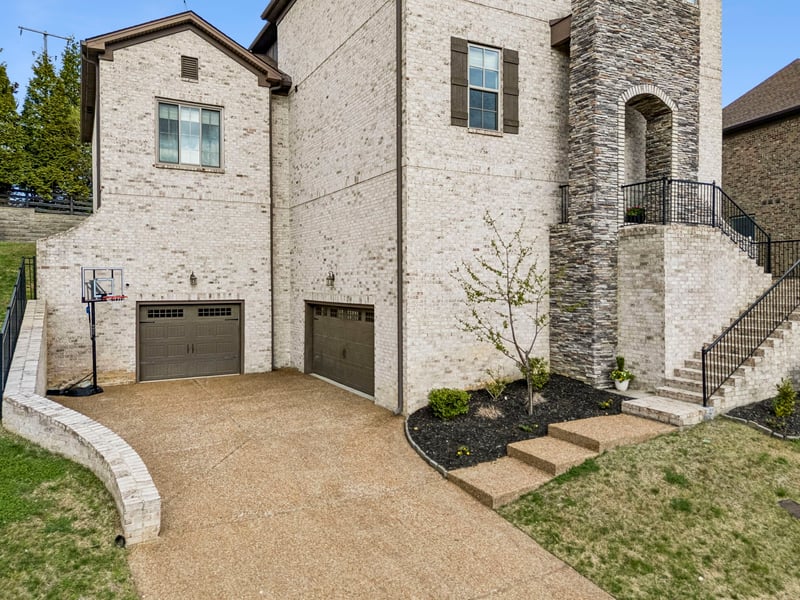 7113 Natchez Pointe Pl, Nashville, TN 37221