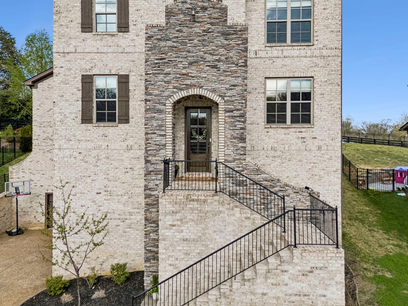 7113 Natchez Pointe Pl, Nashville, TN 37221