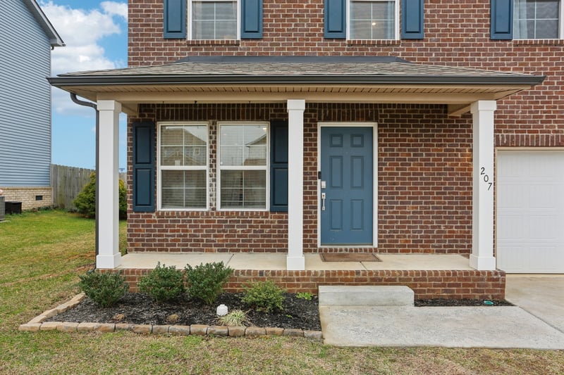207 Mount Royal Ct, Murfreesboro, TN 37128