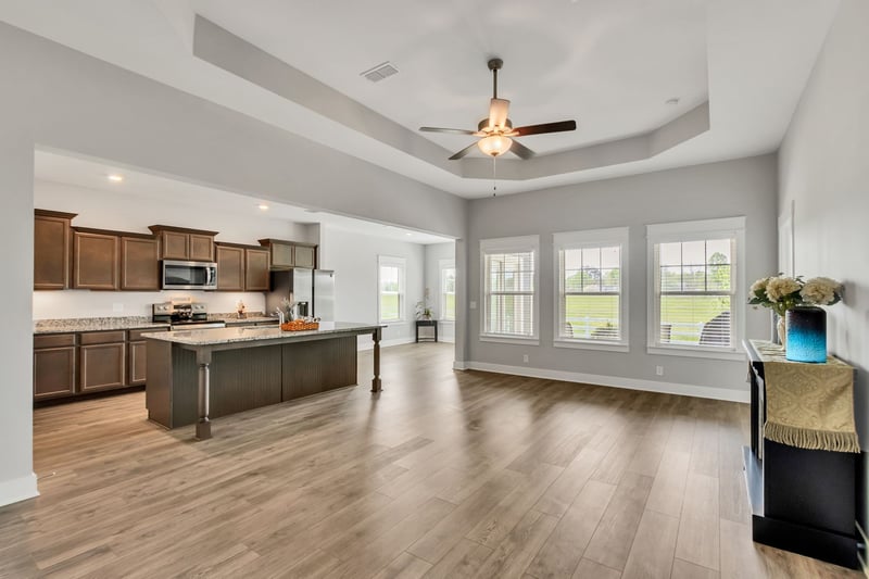 2424 Hollis Dr, Murfreesboro, TN 37127