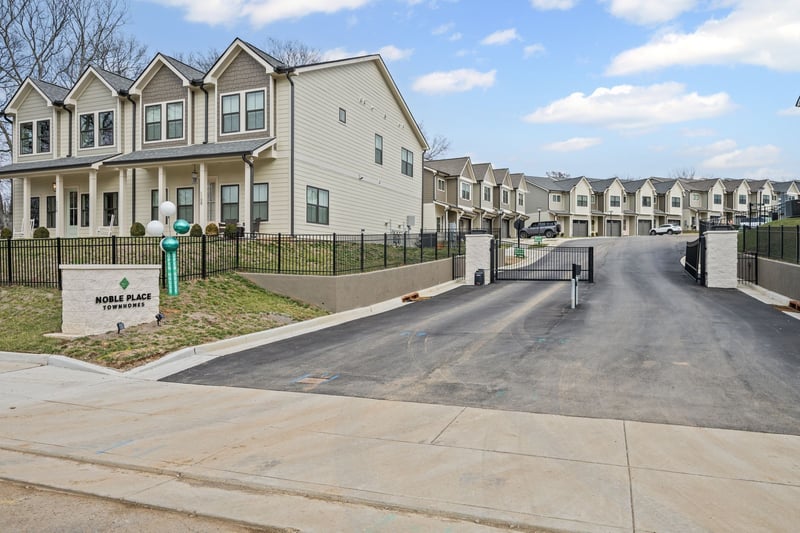 1040 Noble Loop #32, Nashville, TN 37211