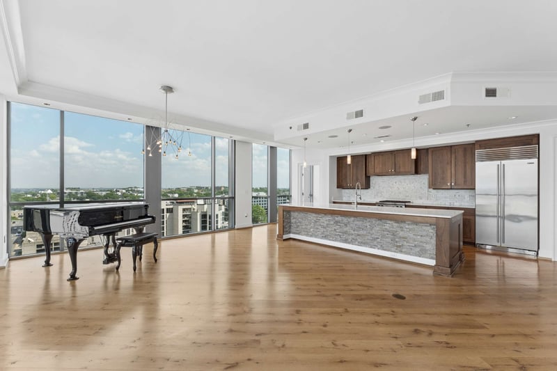 900 20th Ave #1301, Nashville, TN 37212