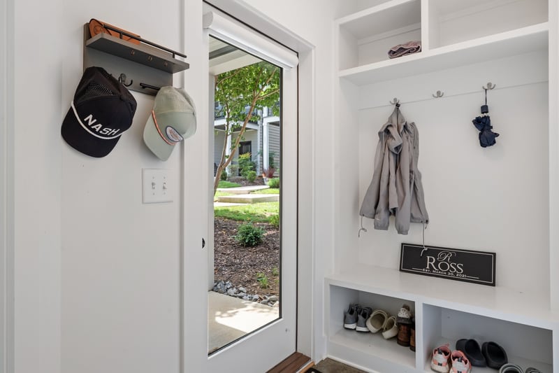 225 Sterling Point Cir, Nashville, TN 37209