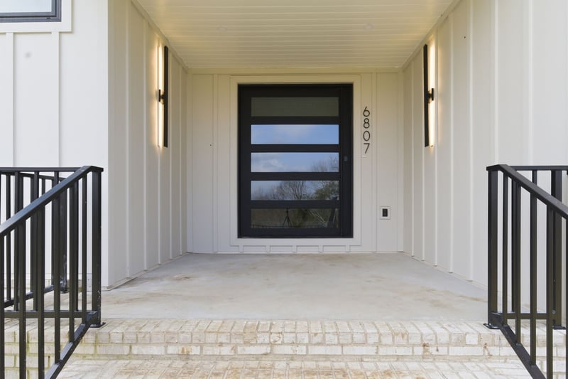 6807 Pennywell Dr, Nashville, TN 37205