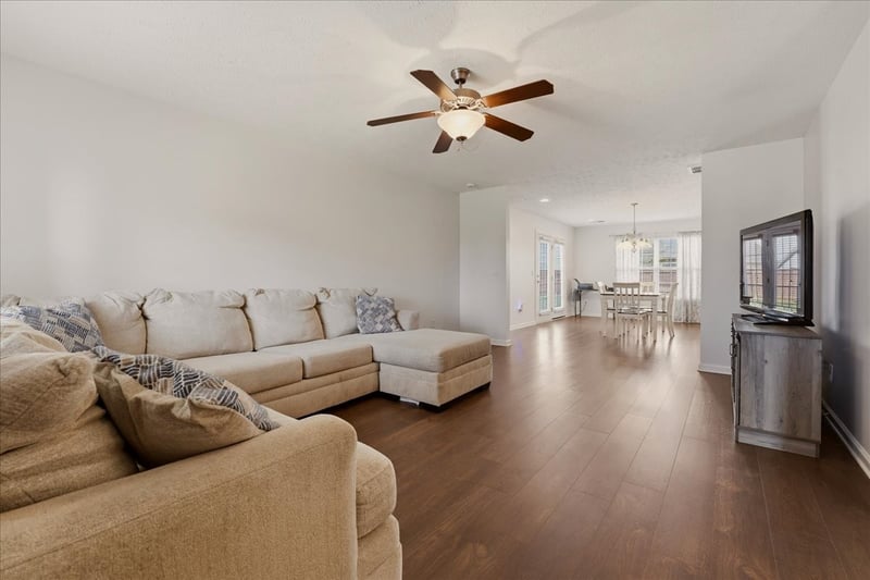 4910 Compassion Ln, Murfreesboro, TN 37128