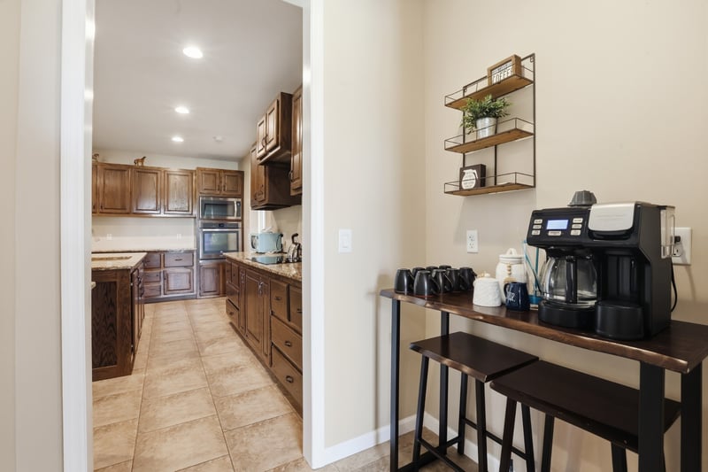 480 Roberts Rd, Watertown, TN 37184