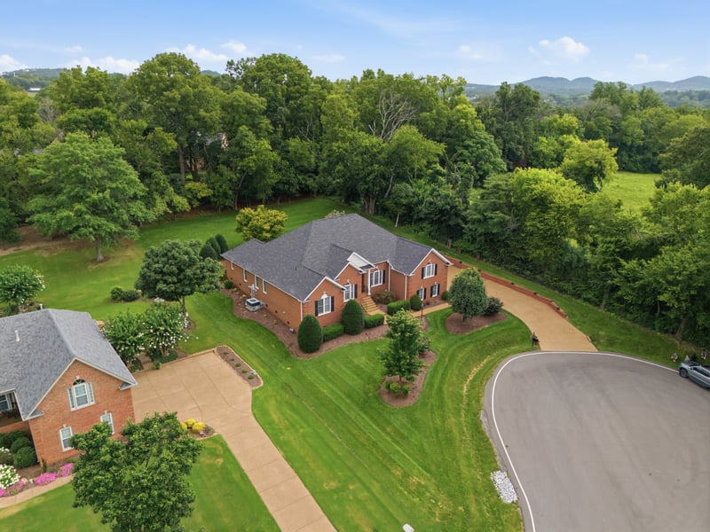 616 Burton Dr, Franklin, TN 37067