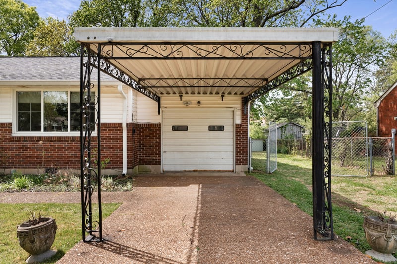 5007 Hasty Dr, Nashville, TN 37211