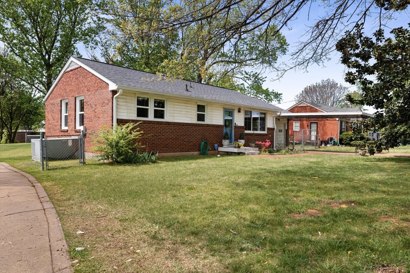 5007 Hasty Dr, Nashville, TN 37211