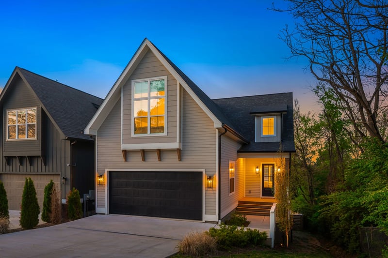 546 Whispering Hills Dr, Nashville, TN 37211