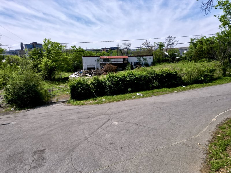 2305 Booker St, Nashville, TN 37208