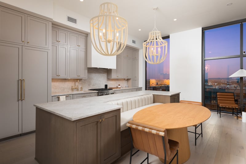 1212 Demonbreun St #2802, Nashville, TN 37203