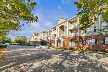 8043 Bienville Dr #Z9, Nashville, TN 37211