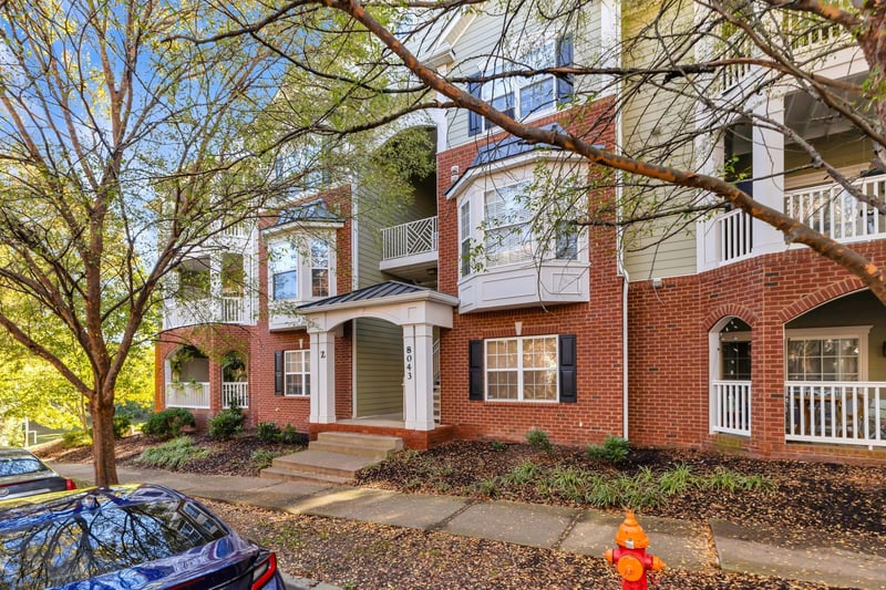 8043 Bienville Dr #Z9, Nashville, TN 37211