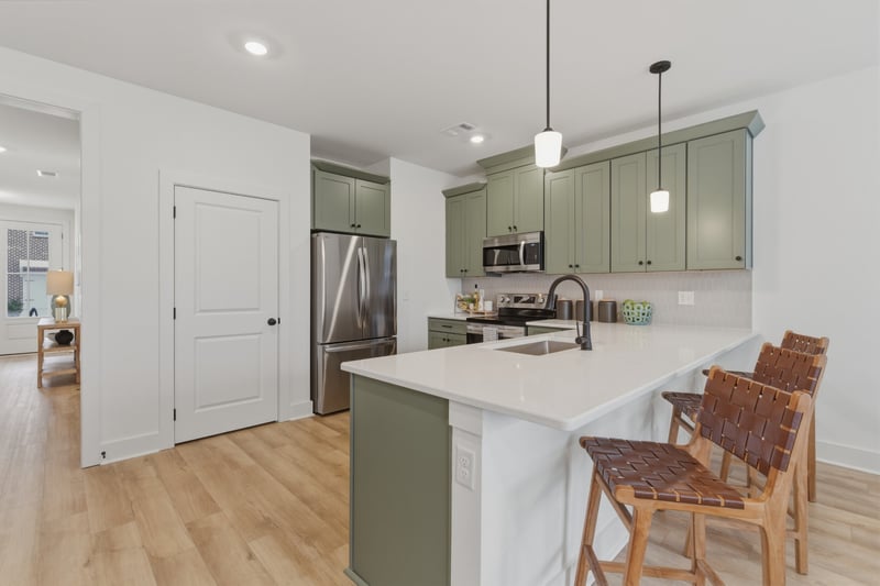 6048 Mill Tree Ct, Nashville, TN 37221