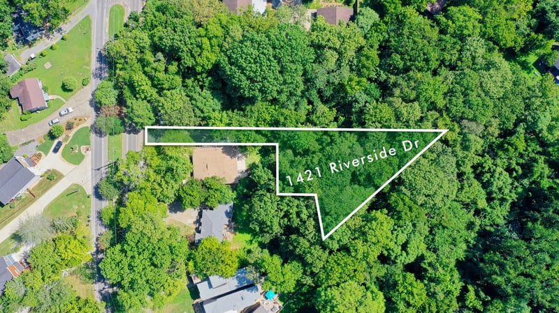 1421 Riverside Dr, Nashville, TN 37206