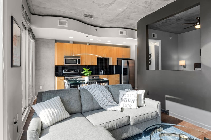 415 Church St #1210, Nashville, TN 37219