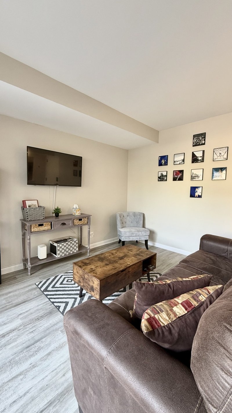 900 19th Ave #103, Nashville, TN 37212