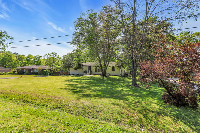 1116 Spencer Ave, Gallatin, TN 37066