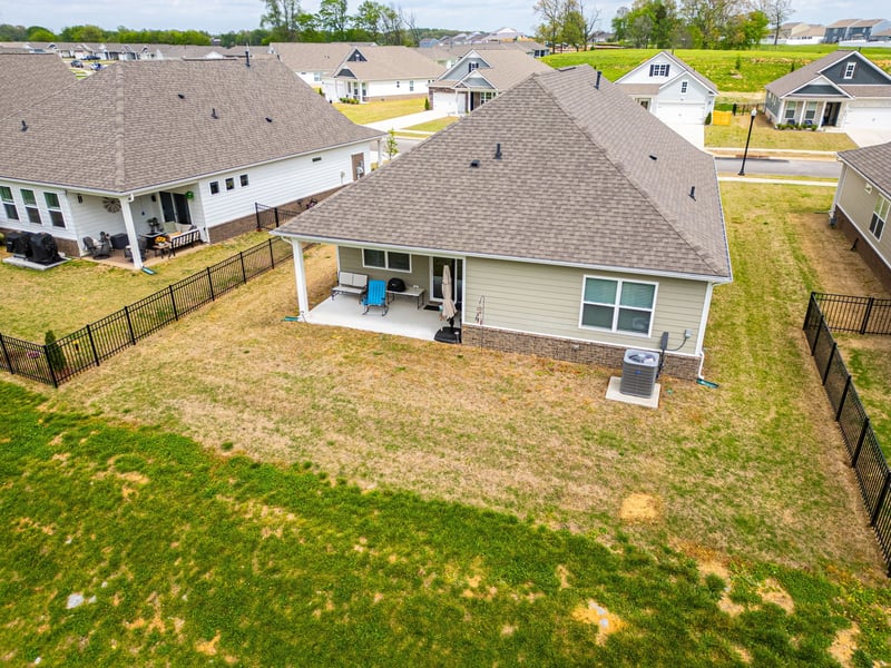 6340 Japonica Ln, White House, TN 37188
