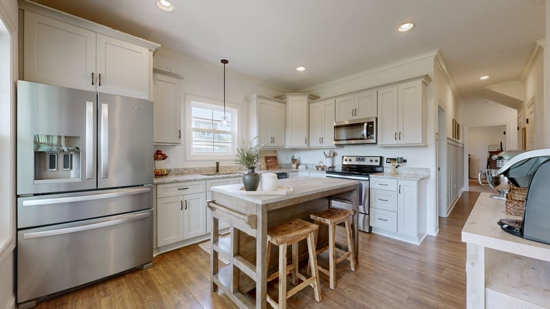 617 Laurel Ln, Murfreesboro, TN 37127