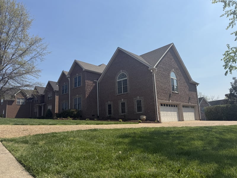1030 Tower Hill Ln, Hendersonville, TN 37075