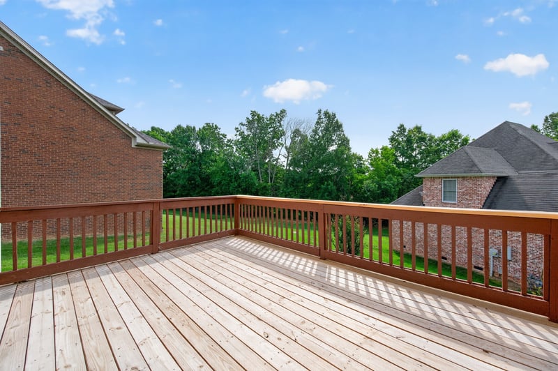 1030 Tower Hill Ln, Hendersonville, TN 37075