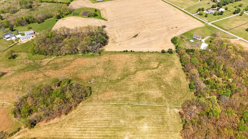 Empson Rd Or Eddings Blvd, White House, TN 37188
