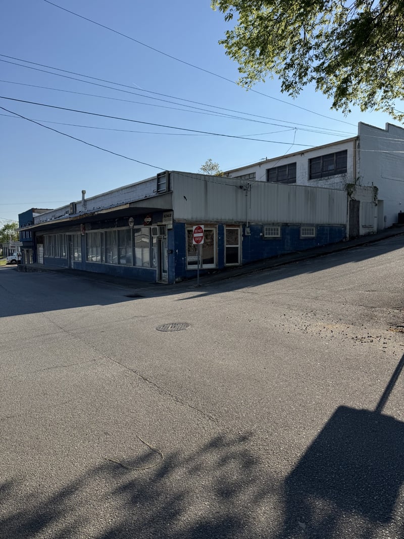 315 Spring St, Carthage, TN 37030