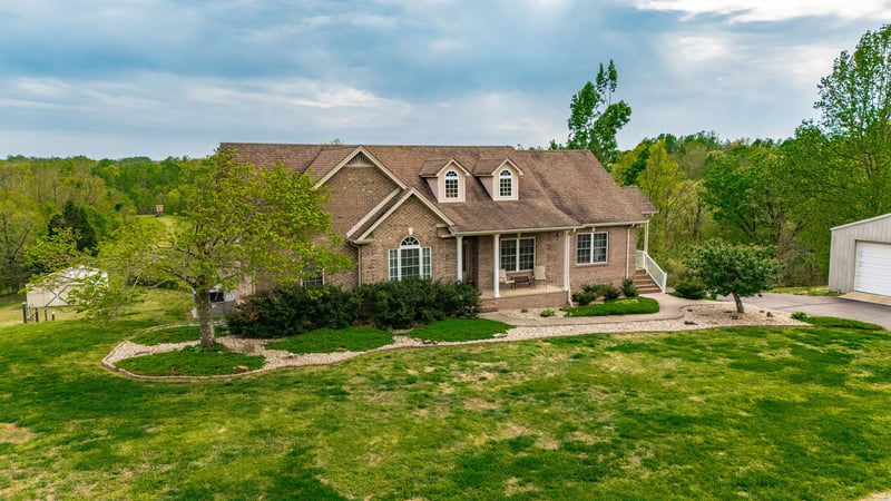 1103 Johnny Spears Rd, Westmoreland, TN 37186