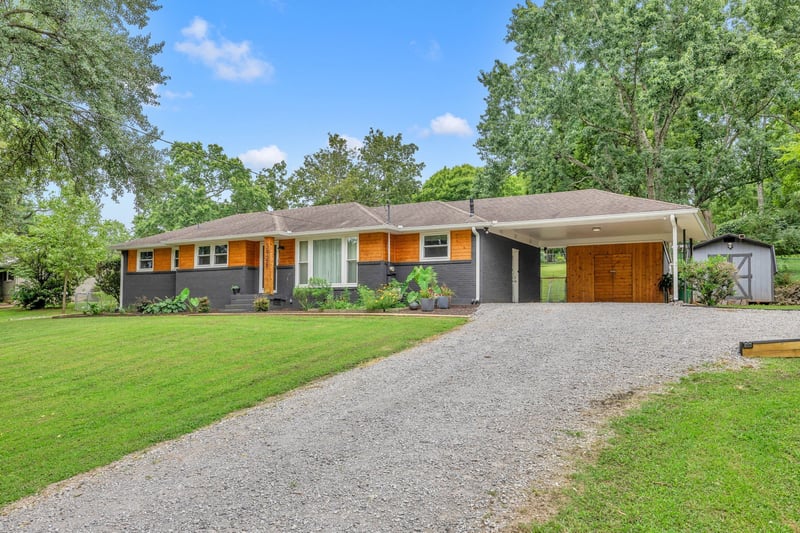 3928 Stilton Dr, Nashville, TN 37207