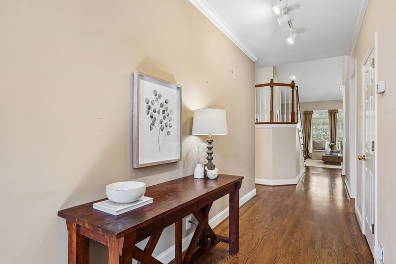 621 Cherry Glen Cir, Nashville, TN 37215