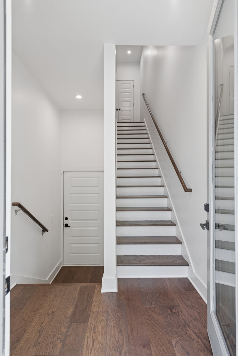 1221 Nations Dr, Nashville, TN 37209