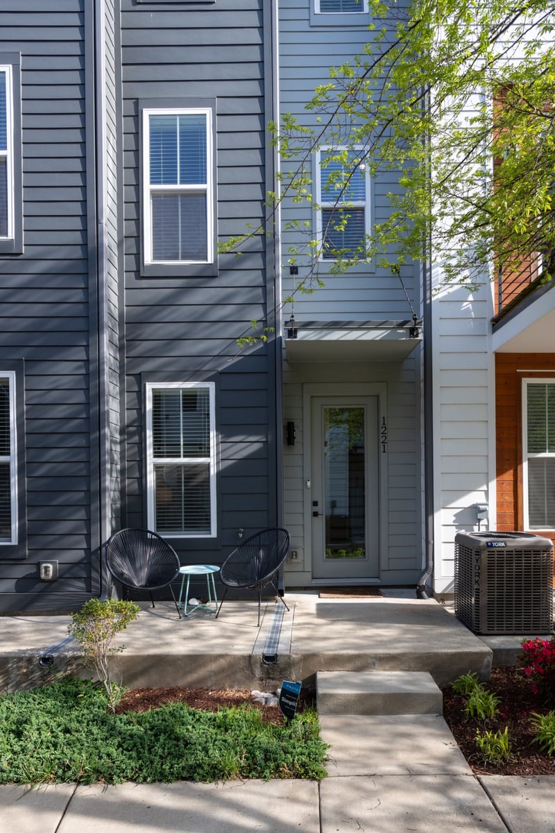 1221 Nations Dr, Nashville, TN 37209