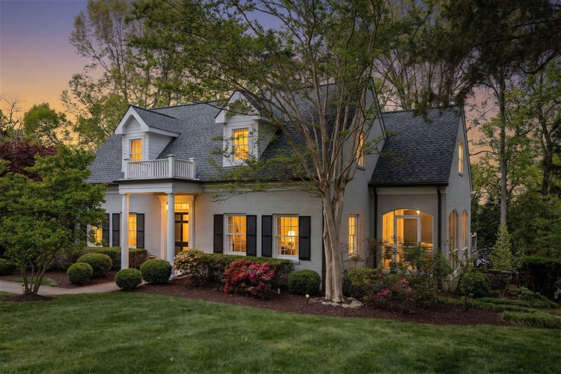 4324 Signal Hill Dr, Nashville, TN 37205