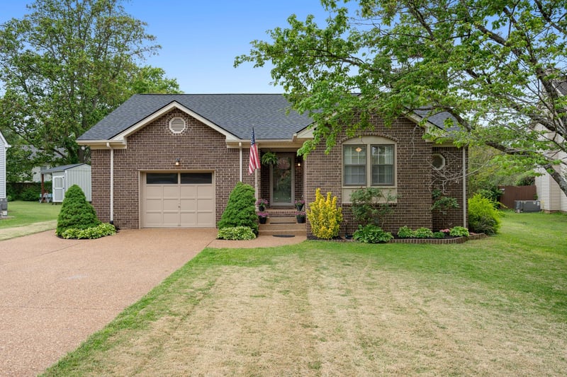 215 Devrow Ct, Franklin, TN 37064