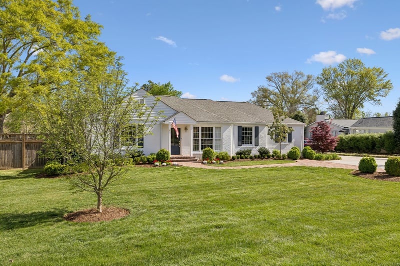 132 Brookfield , Nashville, TN 37205