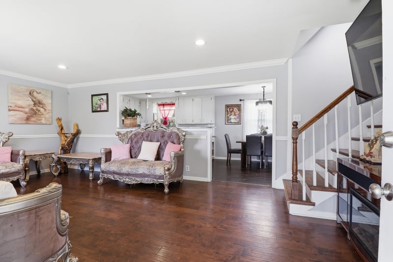 5140 Whitaker Dr, Nashville, TN 37211