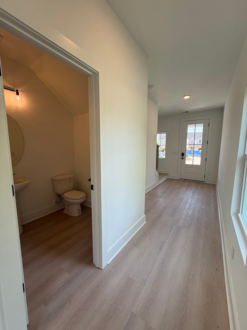 942 Watercourse Ct, Nashville, TN 37214