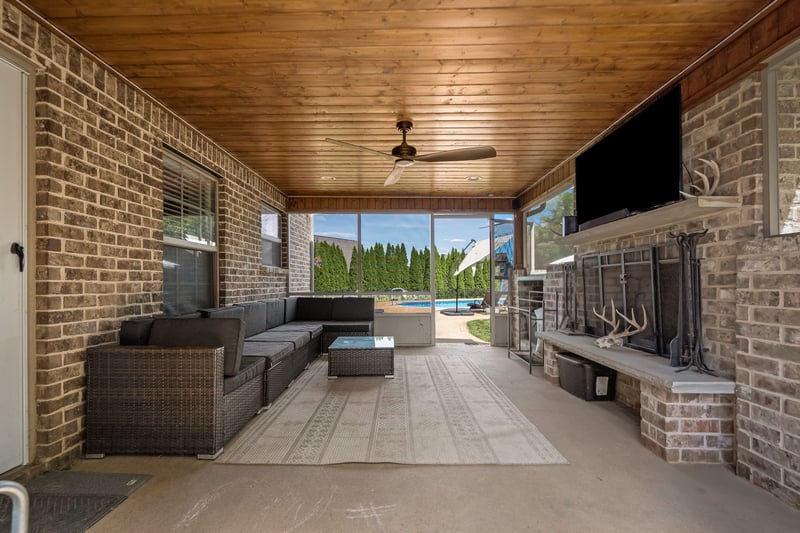 2618 Cloverfields Ct, Murfreesboro, TN 37130