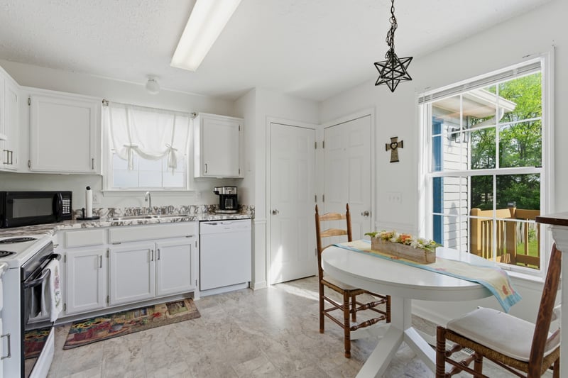 1657 Liberty Hill Dr, Madison, TN 37115