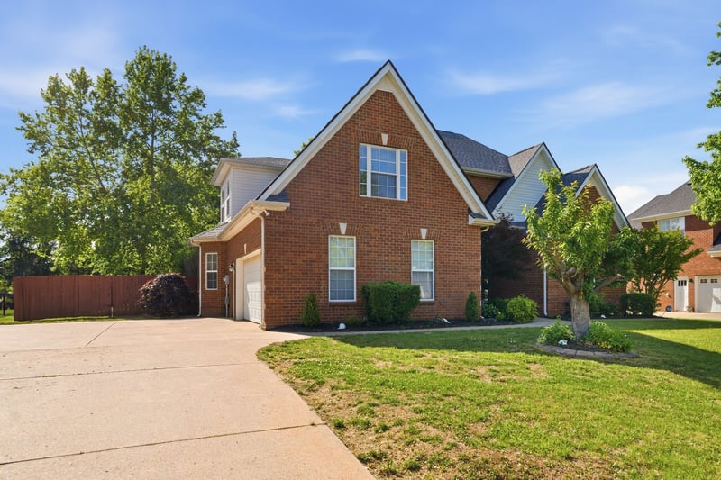 111 Sayre Ln, Murfreesboro, TN 37127