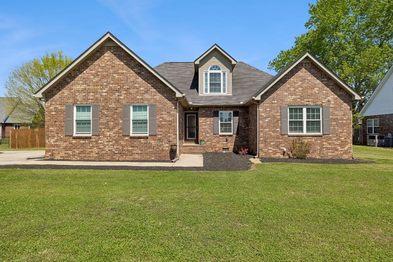 1928 Pennington Dr, Murfreesboro, TN 37129