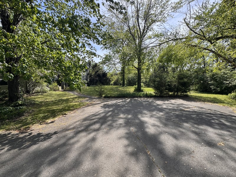 100 Bellevue Dr, Nashville, TN 37205