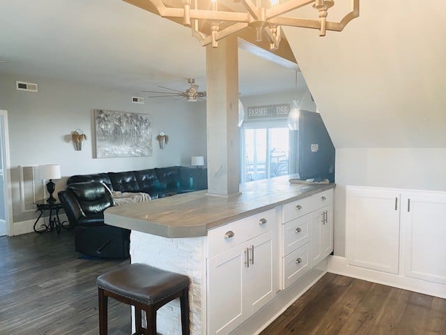 2011 Crossfield Dr, Murfreesboro, TN 37127